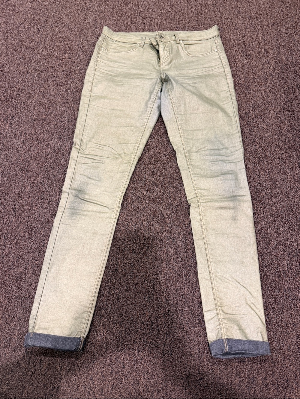 Slim Skinny Jeans in rusty gold with dark denim cuff